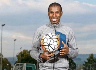 Eine weite Reise öffnet ihm die Augen