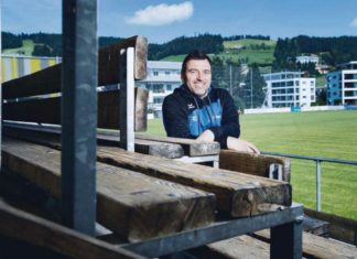 Er muss die Jungen zähmen