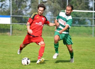 Root: Nervöser Auftakt mit vier Platzverweisen