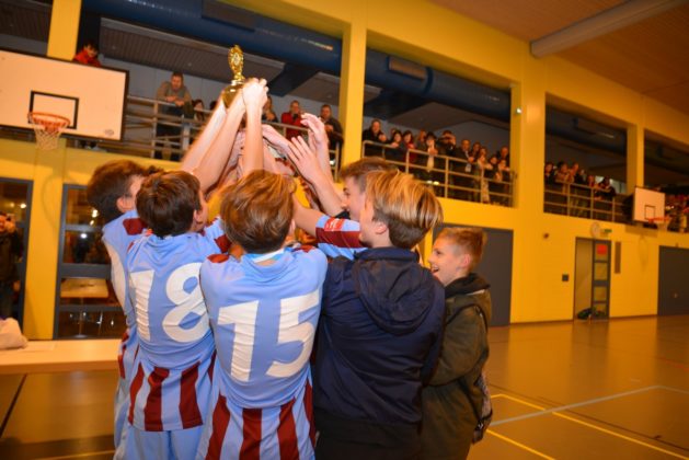 Team Rontal Team Rontal C feiert IFV-Hallentitel