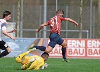 Cham stösst Ägeri vom Thron