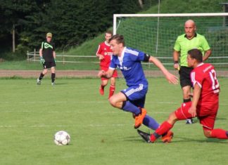 Rassiges Fussballspiel in Triengen