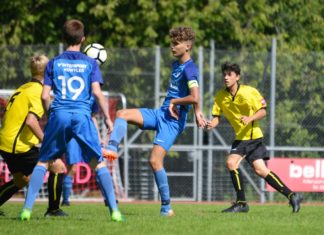 Zug spielt mit TSS B Katz und Maus