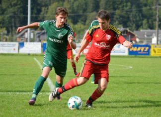 Root holt Dreitore-Rückstand auf