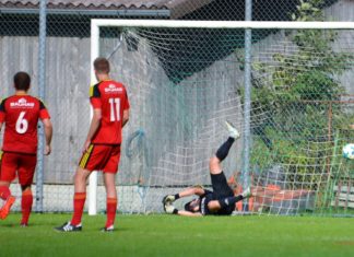 SK Root: Schützenfest und Abwehrdebakel