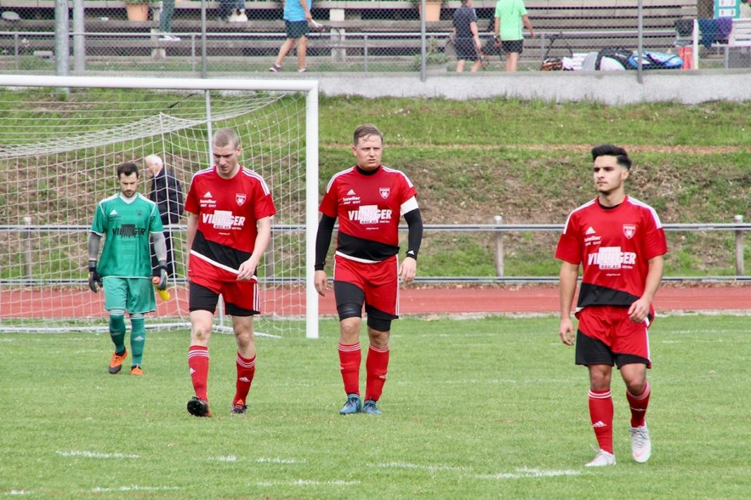 fcsins_niedergeschlagen1