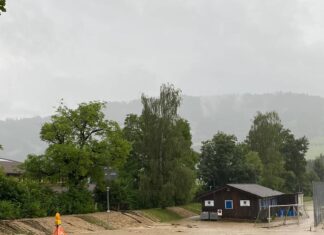 Nach Unwetter: Grosse Schäden beim FC Malters