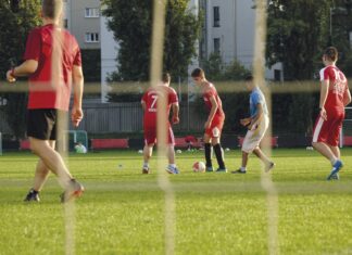 Auf dem Fussballplatz gelingt Inklusion spielend