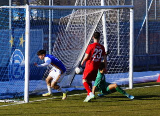 Zug 94: Unglückliche Niederlage zum Start