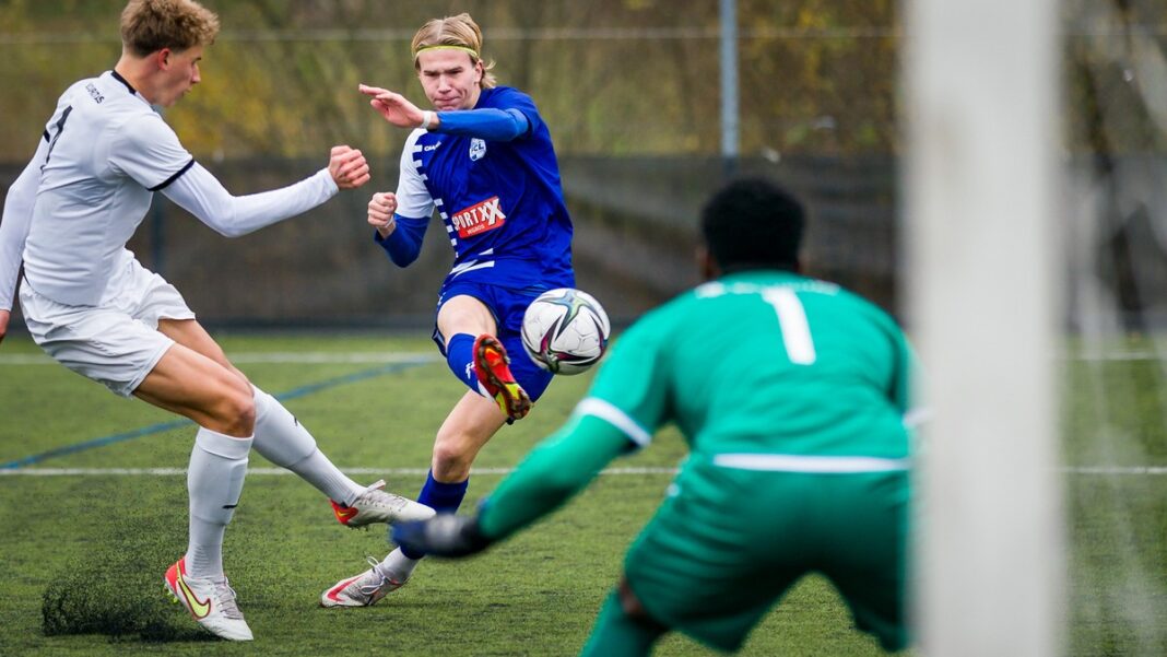 fcluzernu18_servette2