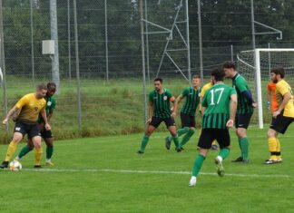 Eschenbach: «Zwöi» und «Drüü» bleiben wackere Viertligisten!