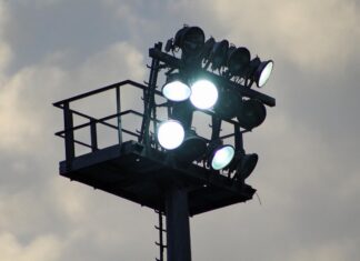 Energiekrise: Nur noch Spiele bei Tageslicht?