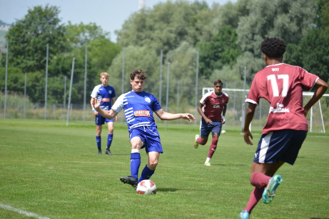 fcluzernu17_servettefc8