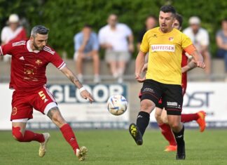 Suhr legt gegen Goldau vor