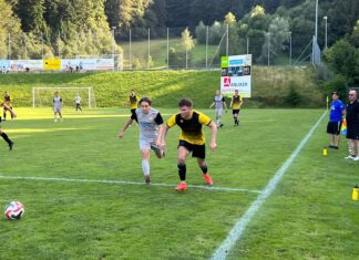 Drama pur: Adligenswil bezwingt Cham in letzter Sekunde