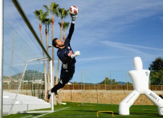 Der FC Luzern und Vaso Vasic verlängern Vertrag um ein Jahr