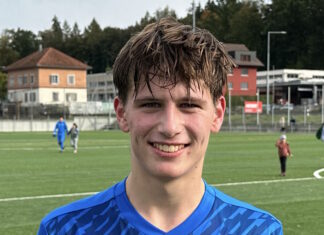 Sins mit glücklichem Sieg gegen Rotkreuz