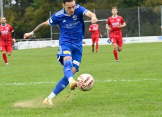 Brunnen holt nach Rückstand ersten Saisonsieg
