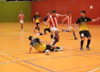 Wiesel mit Derby-Sieg ins Neue Jahr!