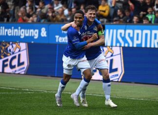 Sensationeller FCL vernichtet YB