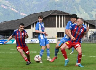 Drei Buochser Standards schiessen Brunnen ab