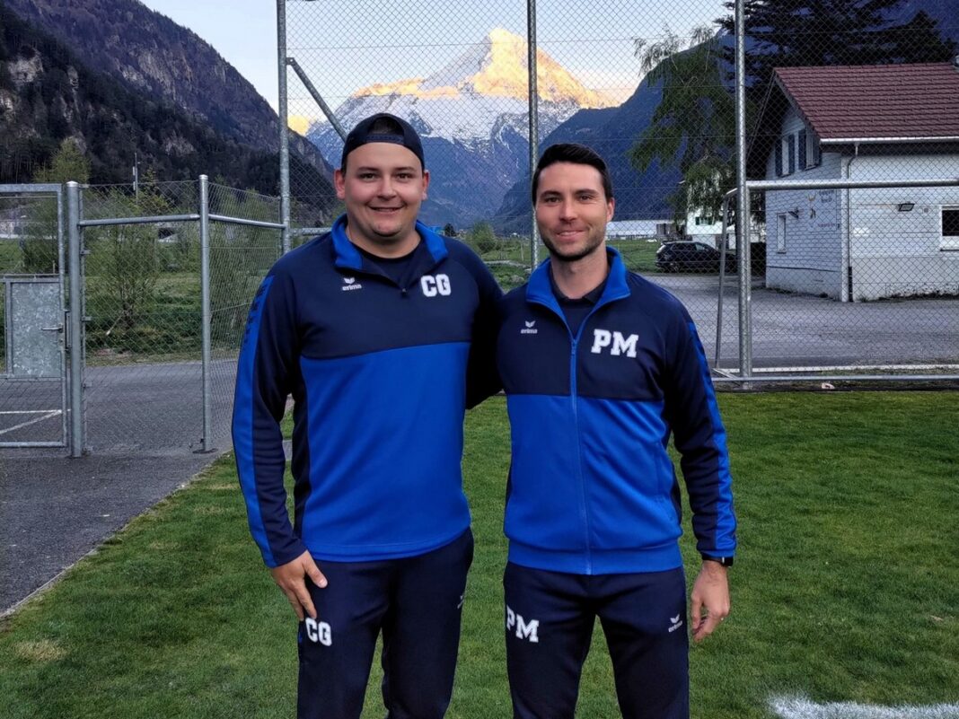 Trainerduo Chris Gehrig und Pipo Müller (c) ESC Erstfeld