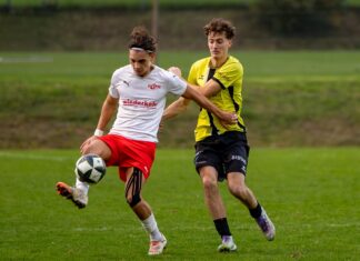 Derbysieg für die Rontaler: Starke erste Halbzeit bringt drei Punkte in Eschenbach