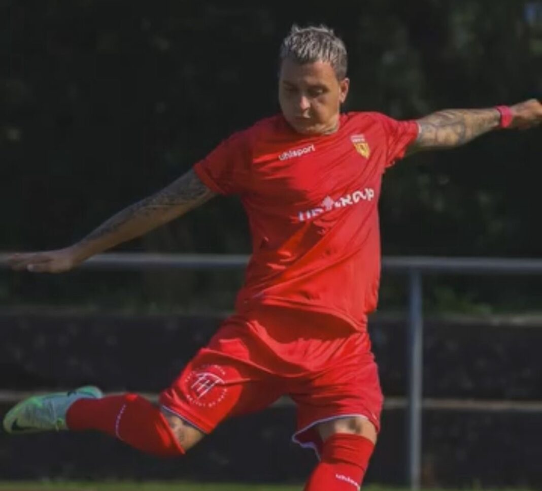 4cde94bb-fa8e-43f6-8cba-4b201ec3077a