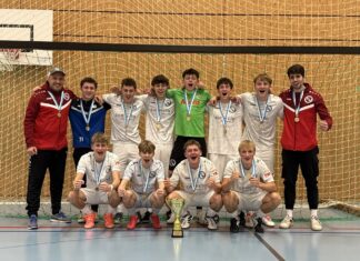 Hallenfussball auf höchstem Niveau: Team Sempachersee B krönt sich zum IFV‑Champion