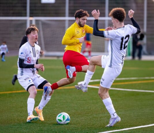 Eschenbachs Blitzstart reicht nicht – Goldau dreht die Partie spät