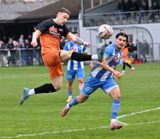 Schötz lange stabil – Buochs dreht das Derby nach der Pause